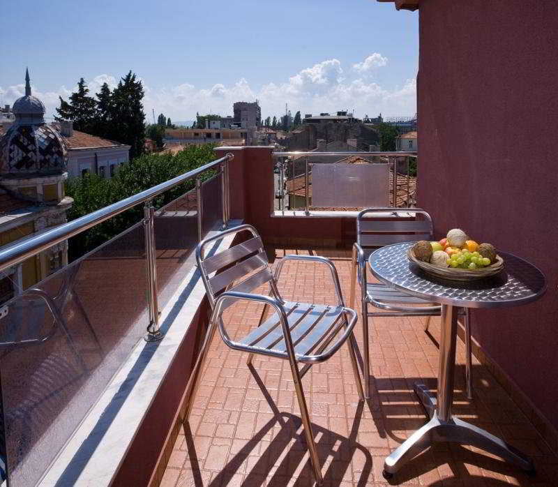 Apart & Rooms Fotinov Burgas Exterior foto